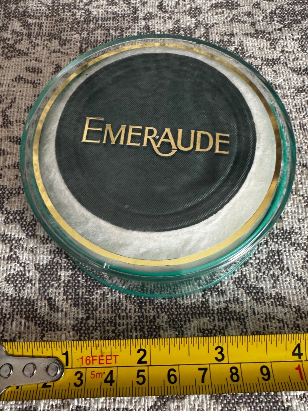 Emeraude Dusting Powder By Coty 1.75oz New Old Stock Sealed Vintage Green w/Puff